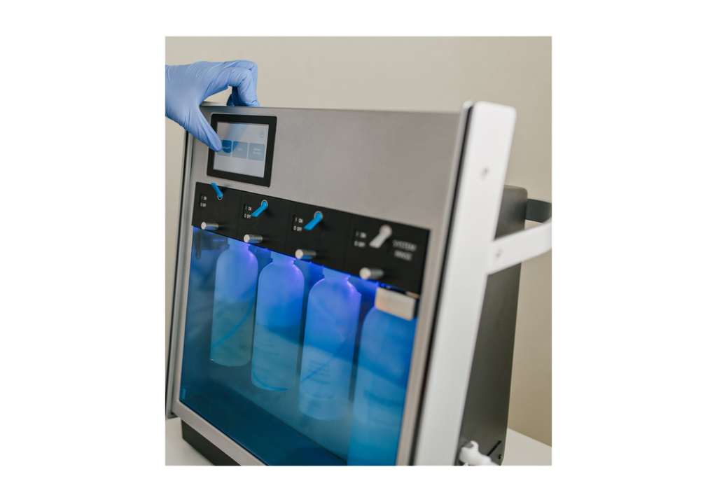 180L Plus CO2 Incubator With Dual IR Beam Sensor High Heat Decontamination and Optional Integrated Live Viewing Microscope